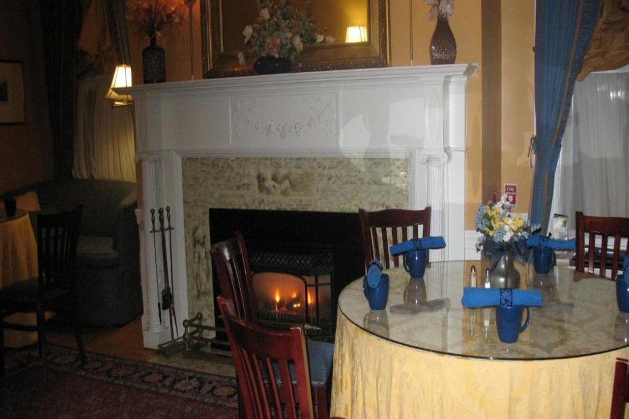 A Cambridge House Inn Exterior foto