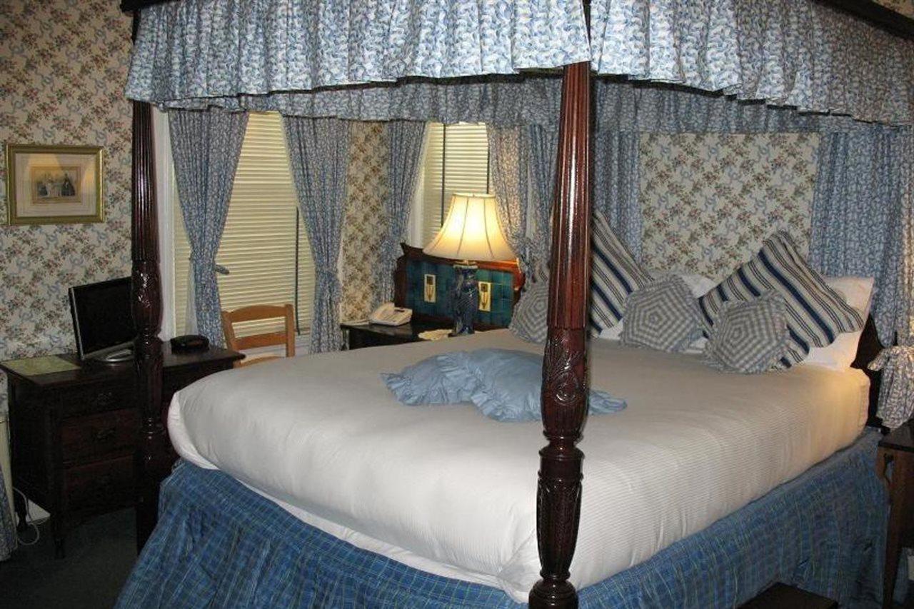 A Cambridge House Inn Exterior foto