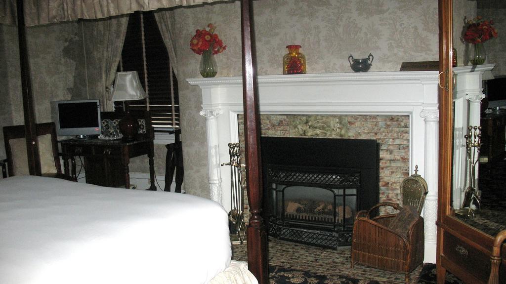 A Cambridge House Inn Exterior foto